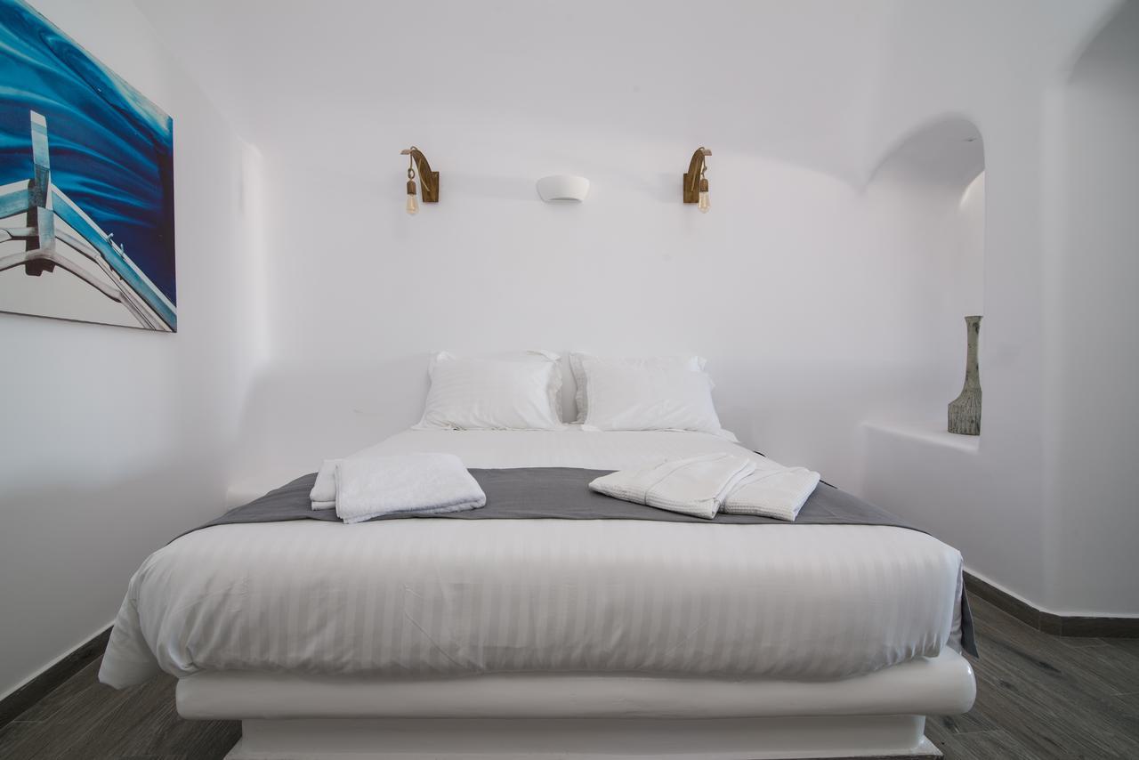 Angel Luxury Suites Fira  Dış mekan fotoğraf
