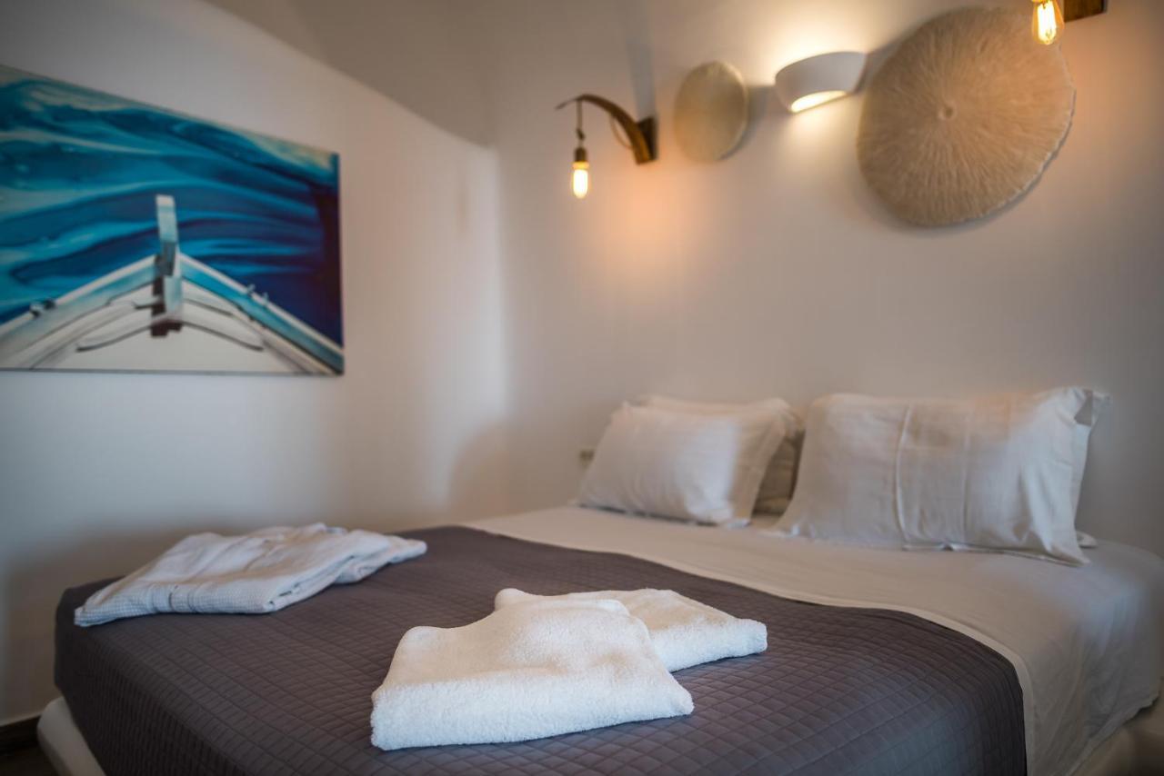 Angel Luxury Suites Fira  Dış mekan fotoğraf